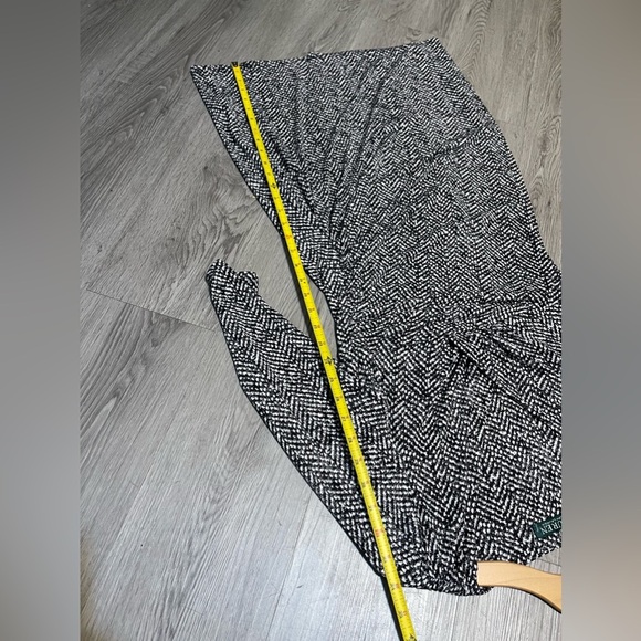 Lauren Ralph Lauren black white printed faux wrap jersey long sleeve dress - Picture 7 of 7